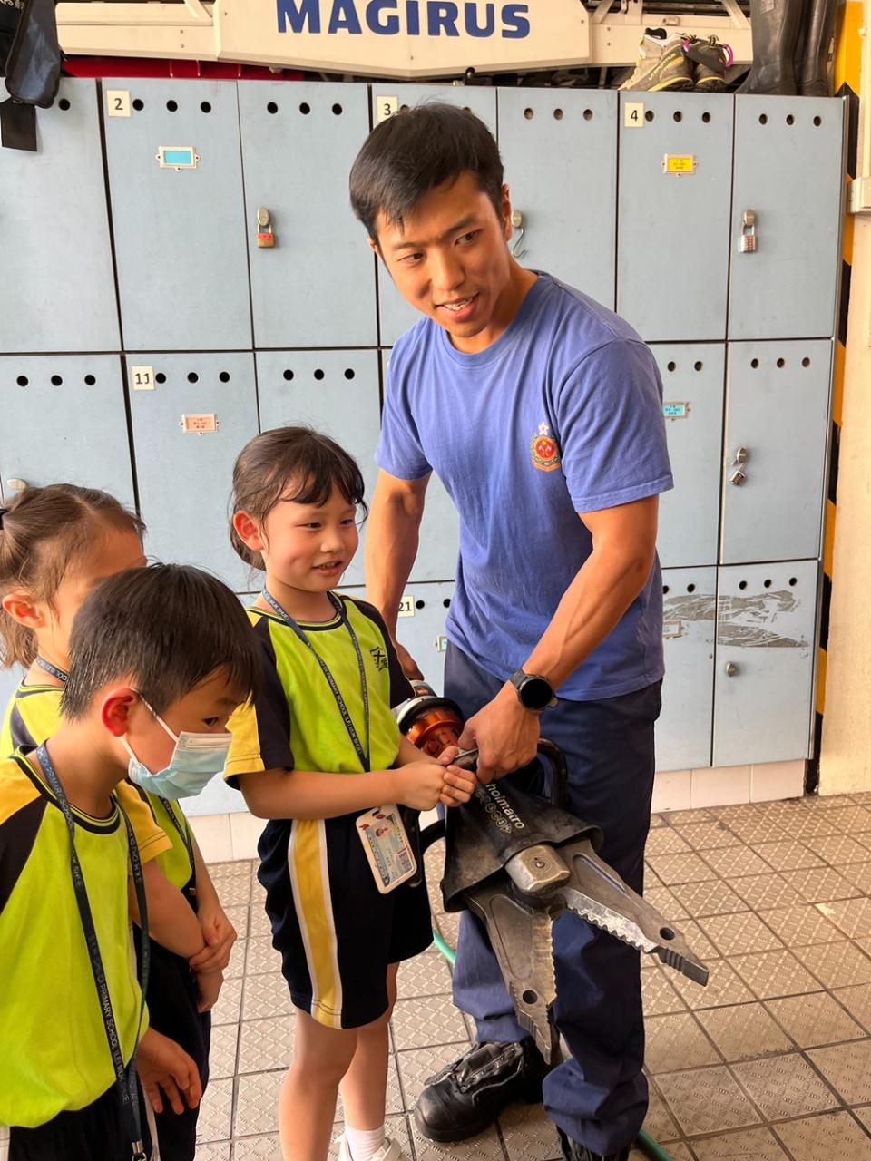 參觀梨木樹消防局 | 聖公會主愛小學(梨木樹)